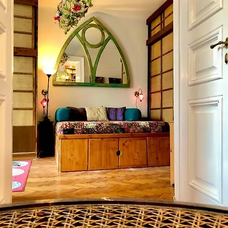 Arty Studio Flat At City Center * בודפשט